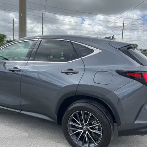 Lexus NX 250 Base - 6