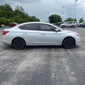 NISSAN SENTRA S - 10