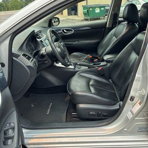 2016 Nissan SENTRA SR thumbnail 32