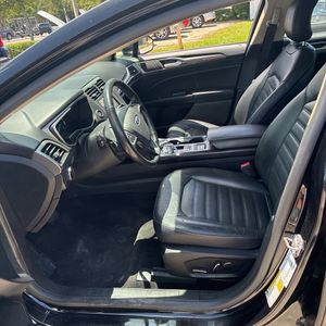 صورة مصغرة 32 لـ 2018 FORD FUSION SE