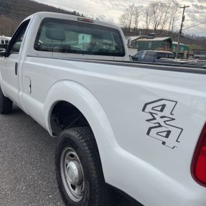 FORD F-250 SUPER DUTY XL - 6