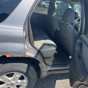 2007 FORD ESCAPE XLT 照片 35