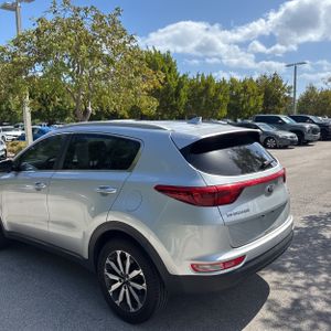 KIA SPORTAGE EX - 6