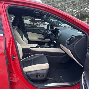 صورة مصغرة 32 لـ 2024 Lexus NX 250 BASE