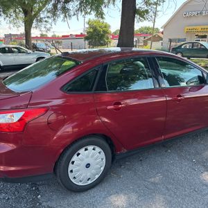2014 FORD FOCUS SE 照片 9