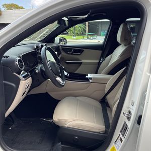 2025 Mercedes-BENZ GLC 缩略图 32