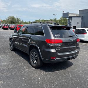 2017 JEEP GRAND CHEROKEE LIMITED — фото 5