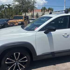 2025 Mazda CX-50 2.5 S PREMIUM PLUS — фото 2