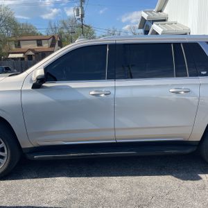 CADILLAC ESCALADE ESV LUXURY - 4