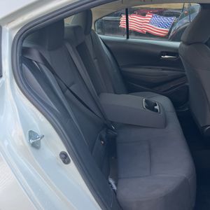 صورة مصغرة 35 لـ 2021 Toyota COROLLA LE