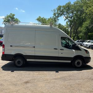 FORD TRANSIT 350 - 10