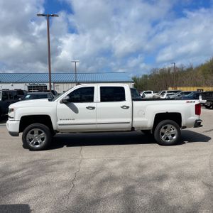 CHEVROLET SILVERADO 1500 - 3