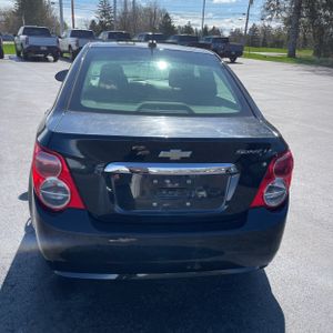 CHEVROLET SONIC LT AUTO - 7