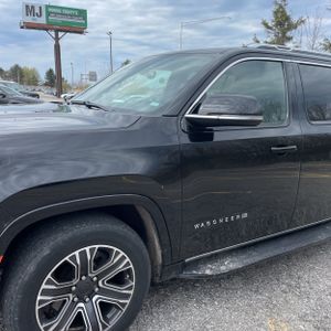 JEEP WAGONEER L SERIES II - 2