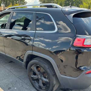 2019 JEEP CHEROKEE LIMITED — фото 5
