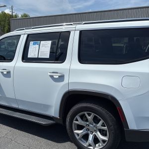JEEP WAGONEER SERIES II - 6
