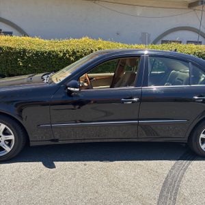 صورة 3 لـ 2008 Mercedes-BENZ E-CLASS
