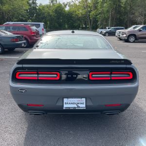 صورة 7 لـ 2023 Dodge CHALLENGER R/T SCAT PACK