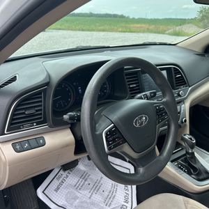 صورة مصغرة 35 لـ 2018 Hyundai ELANTRA SEL