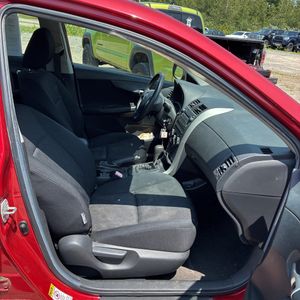 2009 Toyota COROLLA S thumbnail 28