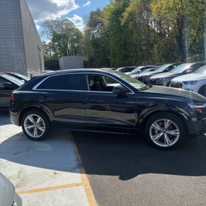 AUDI Q8 PREMIUM PLUS - 10