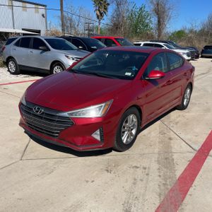 HYUNDAI ELANTRA VALUE EDITION - 1