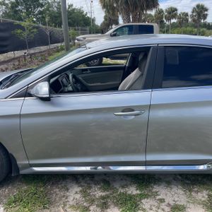 HYUNDAI SONATA SPORT - 4