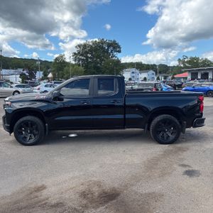 2020 Chevrolet SILVERADO 1500 RST 照片 3