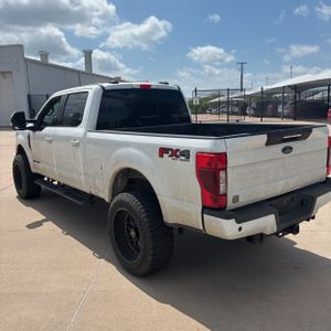 FORD F-250 SUPER DUTY LARIAT - 5