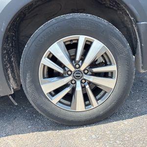 صورة مصغرة 18 لـ 2023 Nissan PATHFINDER SL