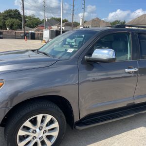 2012 Toyota SEQUOIA LIMITED 照片 2