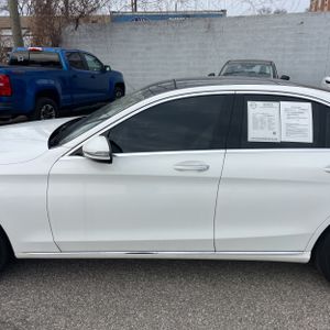 MERCEDES-BENZ C-CLASS - 4