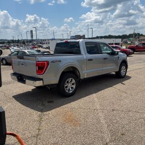 2023 FORD F-150 XLT 照片 9