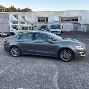 FORD FUSION HYBRID TITANIUM - 10