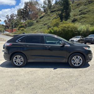 FORD EDGE SEL - 10