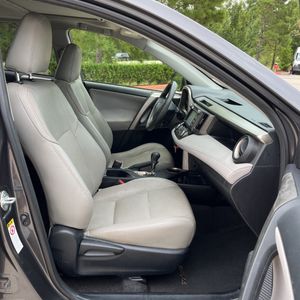 2015 Toyota RAV4 XLE 缩略图 33