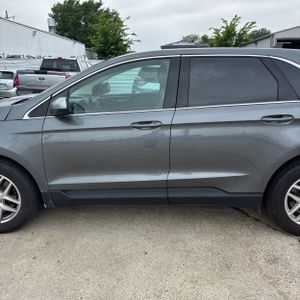 FORD EDGE SEL - 4