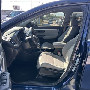 صورة 31 لـ 2020 Honda CR-V LX