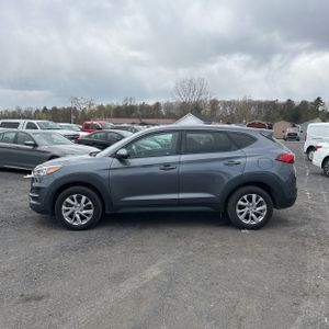HYUNDAI TUCSON SE - 3
