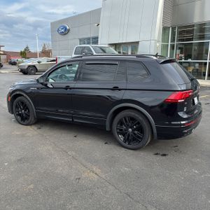 VOLKSWAGEN TIGUAN SE R-LINE BLACK - 5