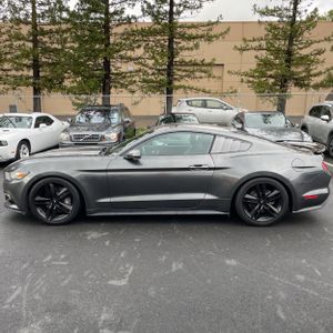 FORD MUSTANG ECOBOOST PREMIUM - 3