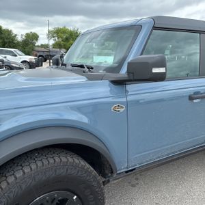 FORD BRONCO WILDTRAK - 2