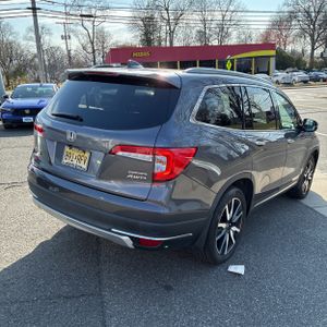 HONDA PILOT TOURING W/REAR CAPTAIN'S CHAIRS - 8