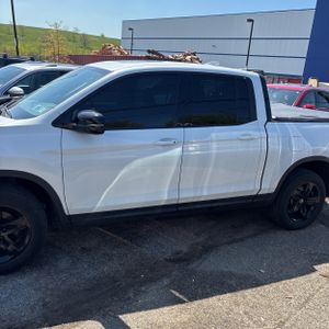 HONDA RIDGELINE BLACK EDITION - 3