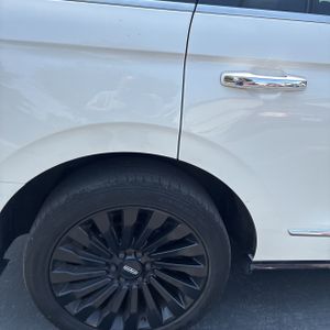 LINCOLN NAVIGATOR RESERVE - 9