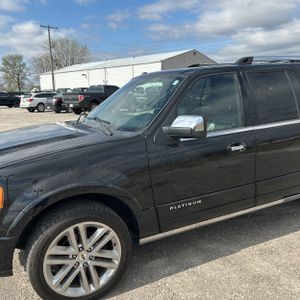 FORD EXPEDITION EL PLATINUM - 2