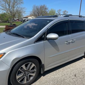 HONDA ODYSSEY TOURING - 2