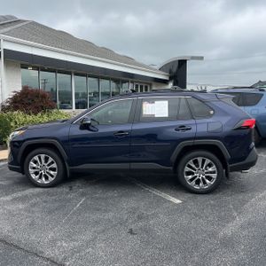 2025 Toyota RAV4 XLE PREMIUM 照片 3