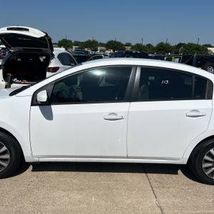 NISSAN SENTRA 2.0 - 3