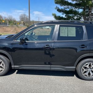 SUBARU FORESTER PREMIUM - 4